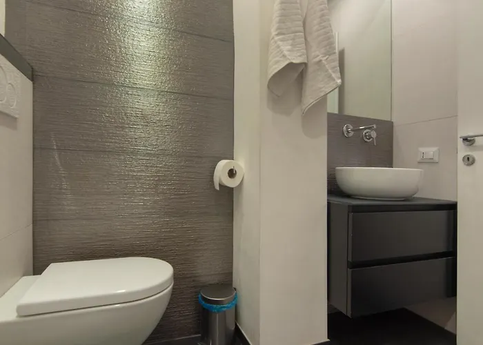Urbanflat Repubblica Square Апартаменты