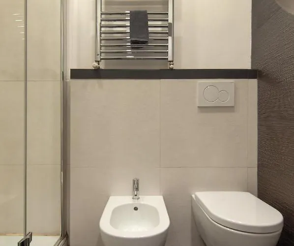 Апартаменты Urbanflat Repubblica Square *